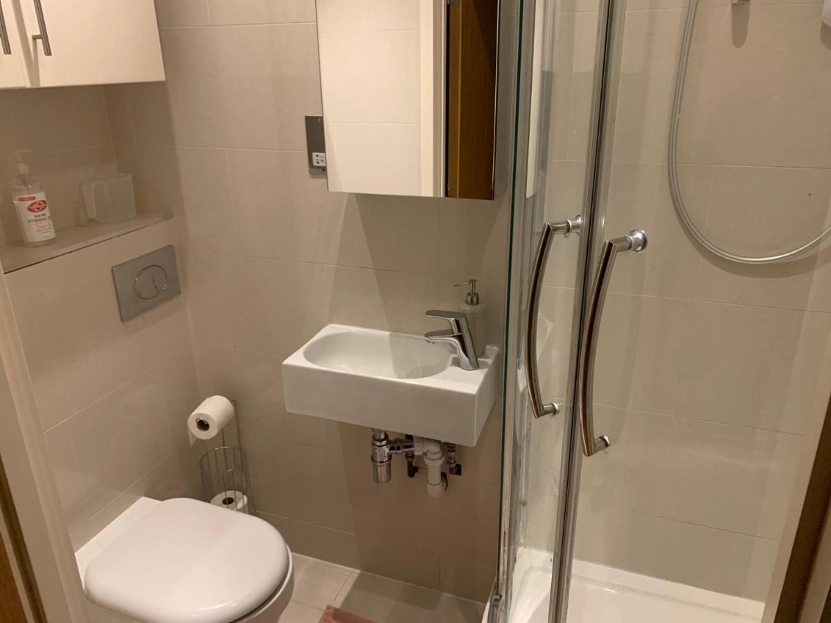 Studio Apartment 351 Ladbroke Grove, London W10 6Ha Exterior photo